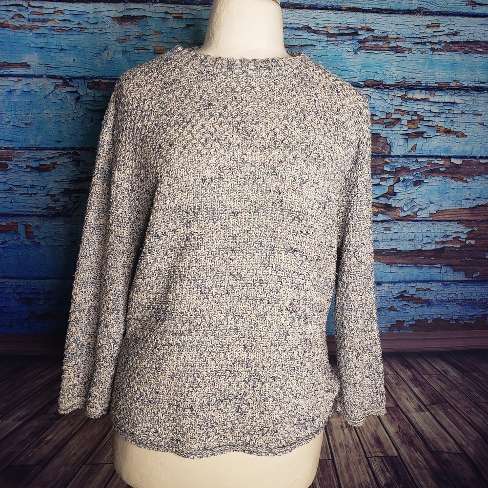 A Knitch Above loose knit sweater blue white Large